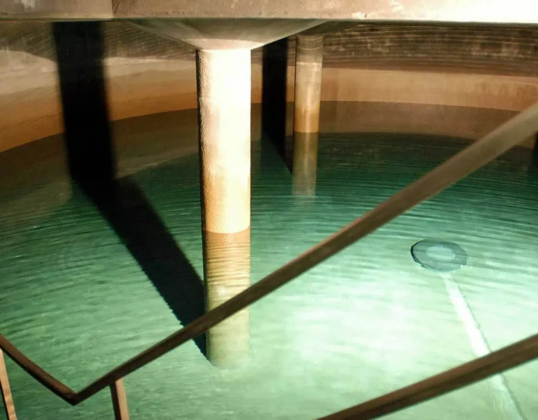 w2100_h1401_x1181_y788_ga_AHR_2_Themenbild_Wasser_in_der_Stadt_wird_teurer-6b055d94043fd772